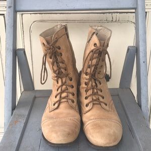 Steve Madden combat style boots
